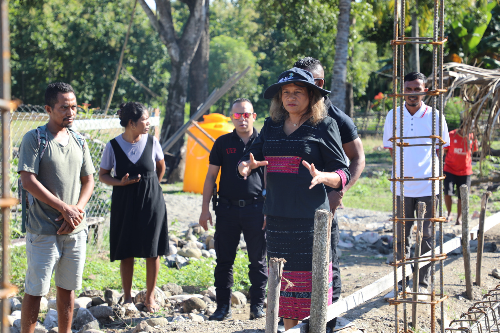 ME HALO VIZITA BA EBF MAUMELA HODI HAREE KONTRUSAUN EDIFÍSIU ESKOLA FOUN